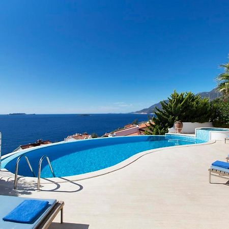 Iskenderun Villa Sleeps 10 With Pool And Air Con Yenikoy  Extérieur photo